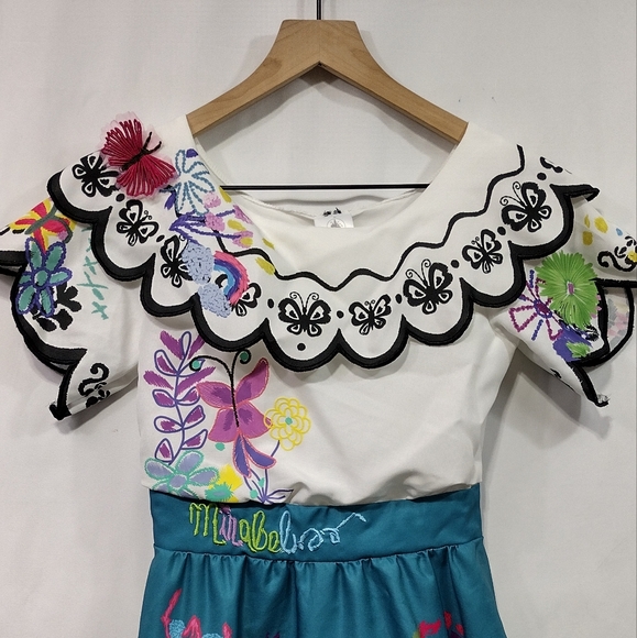 Disney Encanto Mirabel Costume Kids 9/10 Multicolor Artsy Halloween Party - Picture 3 of 10